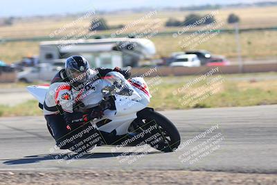 media/Oct-14-2023-TrackXperience (Sat) [[0517685739]]/Level 3/session 5 turn 12/